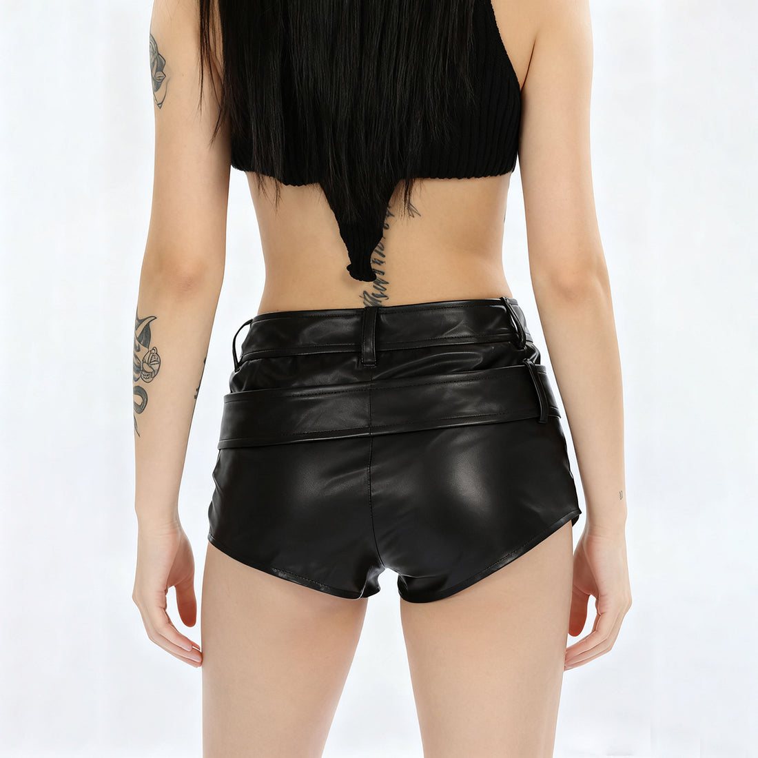 retro sexy hip hugging short