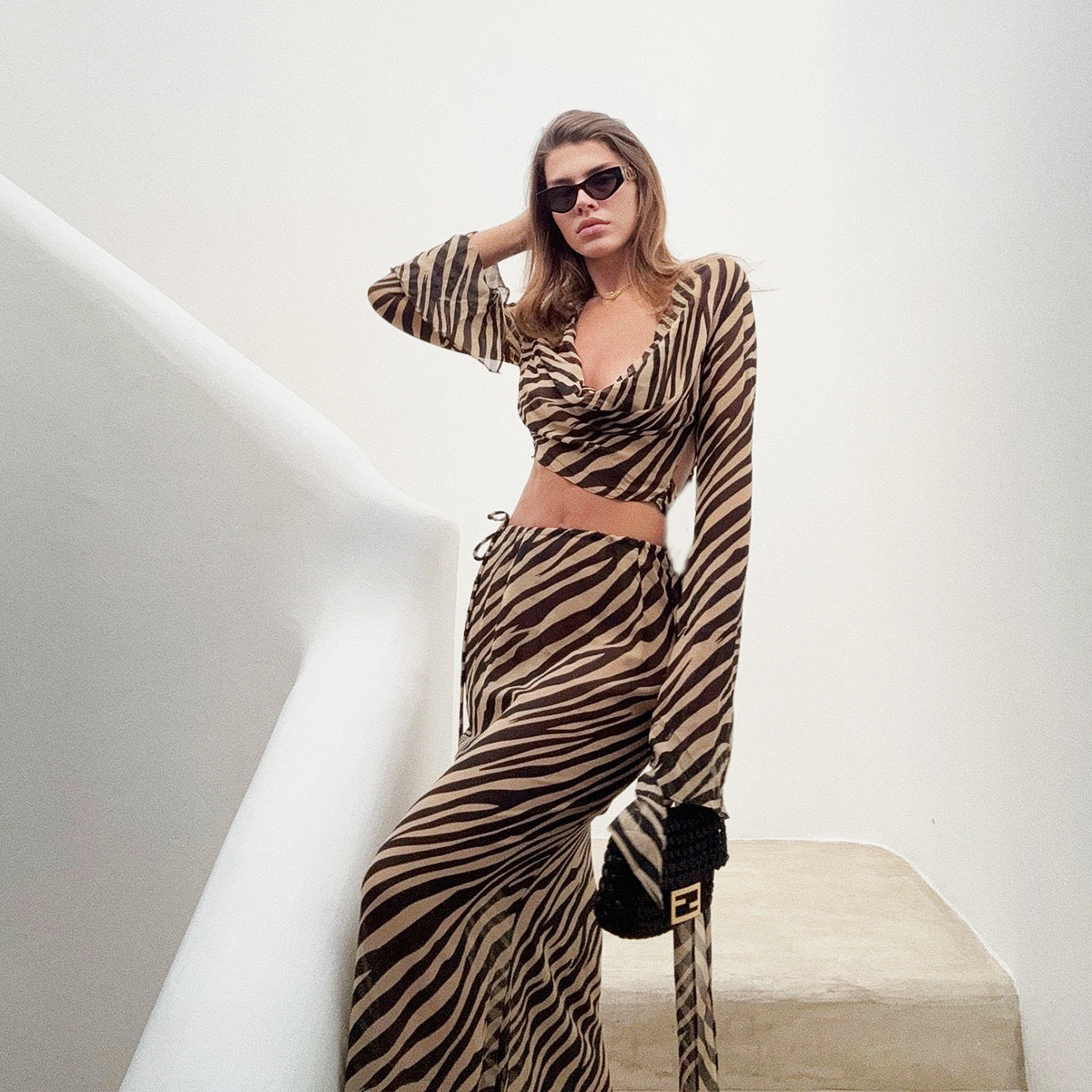 Slant printed mesh sleeve two piece skirt set