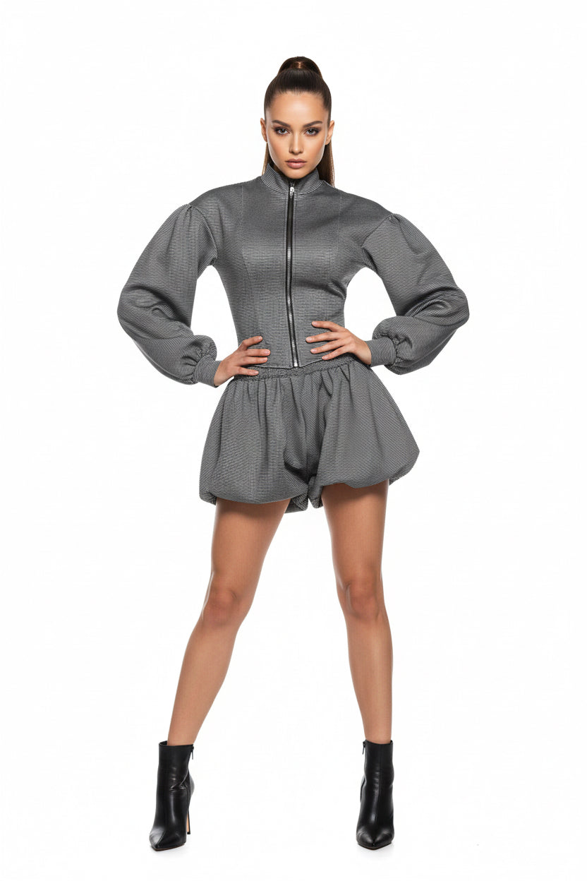 Elegant skirt set for