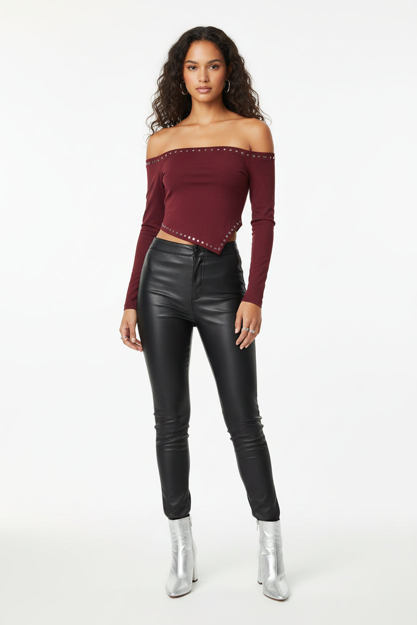 One shoulder rivet Top