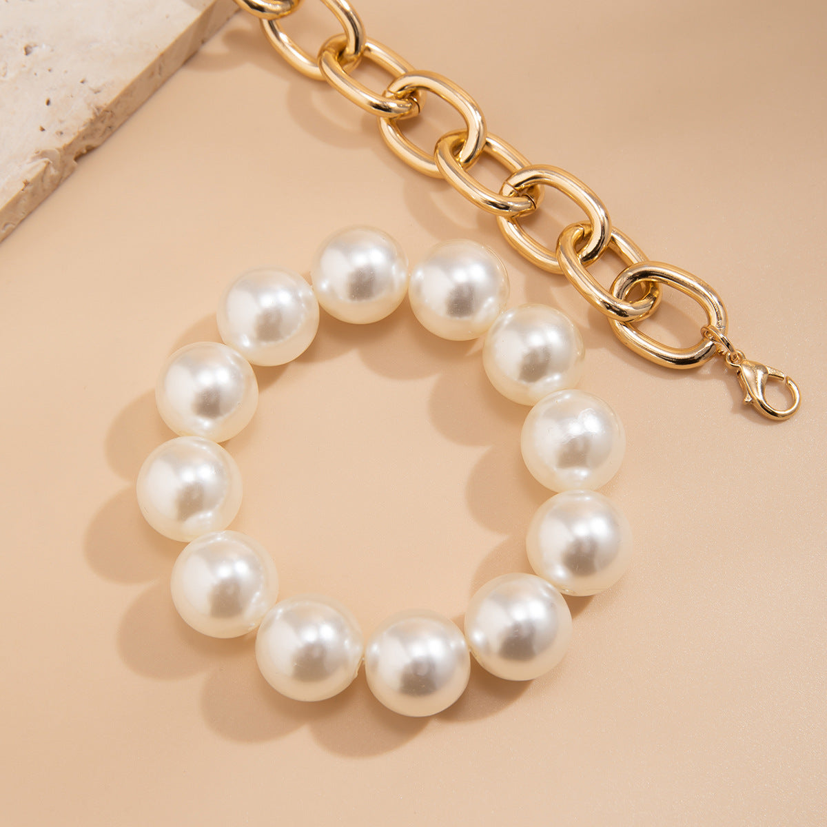 Exaggerated Big Round Bead Pearl Bracelet